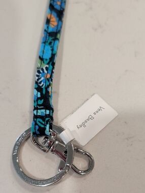 Vera Bradley Floral Lanyard Keychain Necklace - Blue Multi